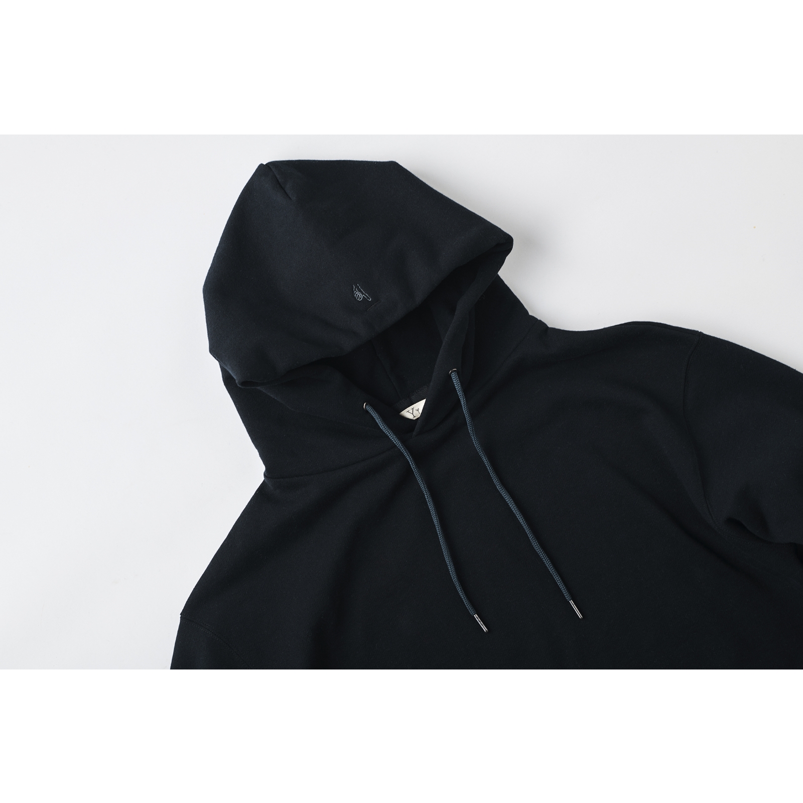 huhu フーディ〉BLACK | Yui Aragaki × Ginza huhu hoodie STORE