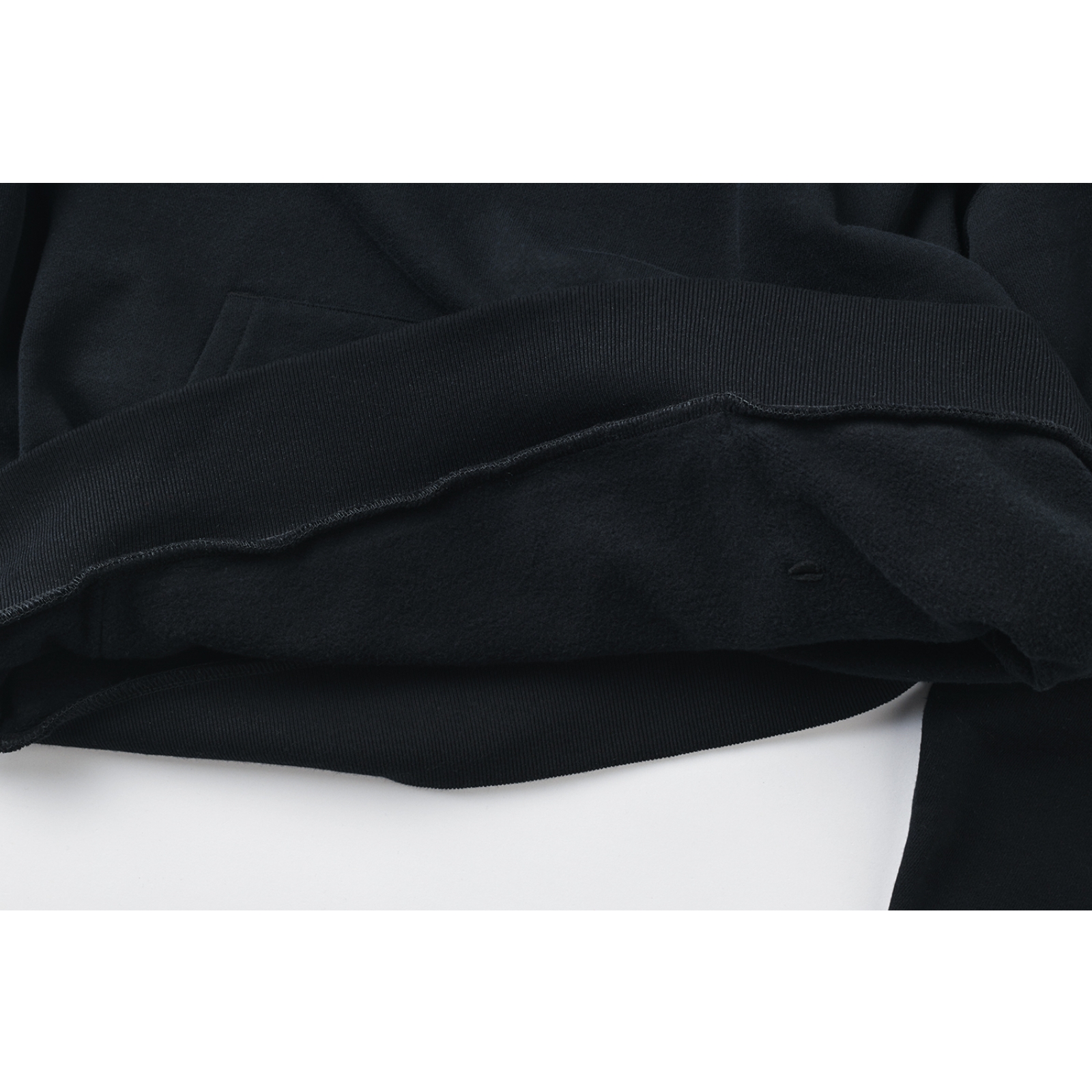 huhu フーディ〉BLACK | Yui Aragaki × Ginza huhu hoodie STORE